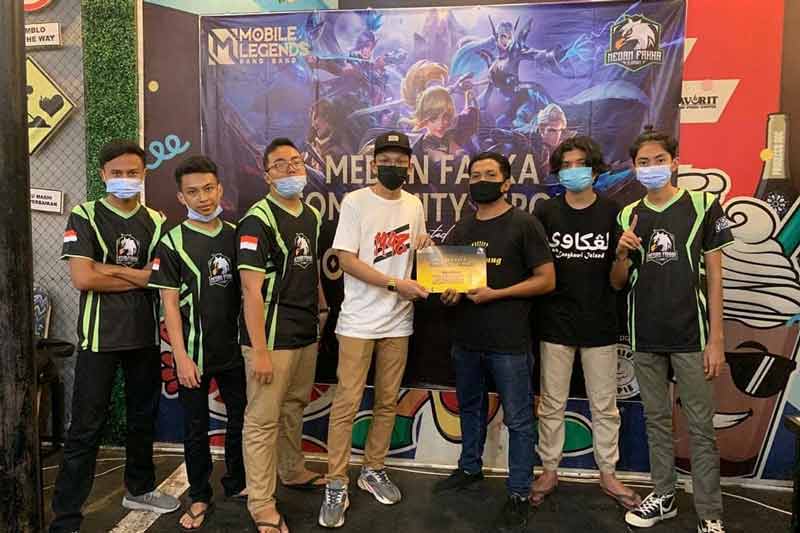 Juara 1 dan 3 di Tournament Mobile Legends Medan Fakka (9 & 10 Januari 2021)